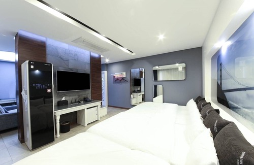 Gwangsan-gu Hotel | Urban Stay