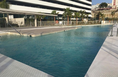 Estepona Apartment | Urban style apartment with 1 bedroom swimming pool padel piste