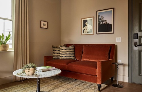 Fishtown House | Urban Vibes in Philly – 4 Suites Walk to Rittenhouse, Old City & Nightlife