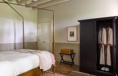 Fishtown House | Urban Vibes in Philly – 4 Suites Walk to Rittenhouse, Old City & Nightlife