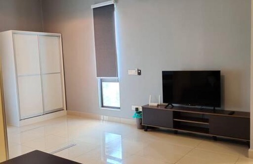Taman Seri Gombak Apartment | Urban360 studio lovely with Netflix and Wi-Fi