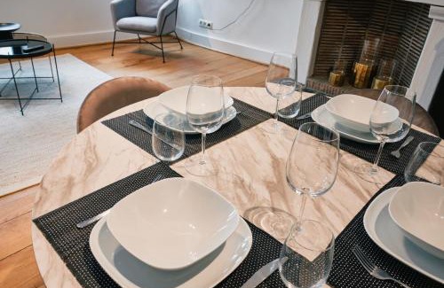 Saint-Laurent Apartment | Urbanchic atmosphère 2D