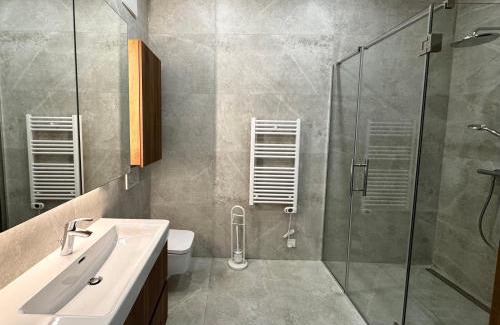 Luenen Apartment | Urbanes Wohnen in der Gartenstraße