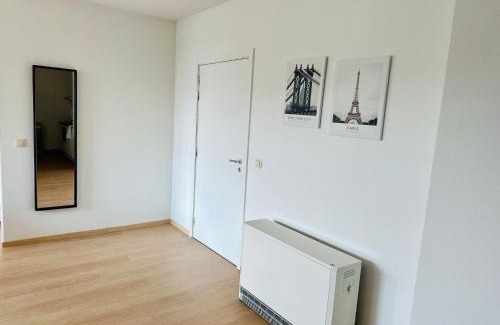 Lower Town Apartment | Urbanstay Suites - Grand Place 2 Bd Apartment