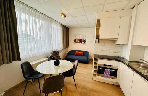 Lower Town Apartment | Urbanstay Suites - Grand Place 2 Bd Penthouse