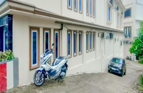 Samarinda Hotel | Urbanview Anelia Guest House Syariah Samarinda