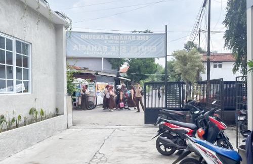 Turangga Hotel | Urbanview at Ra Residence Buah Batu