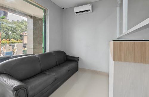 Sunter Hotel | Urbanview Green Lake Sunter Residence