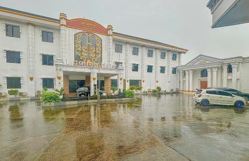 Cicurug Hotel | Urbanview Hotel D Calton Sukabumi