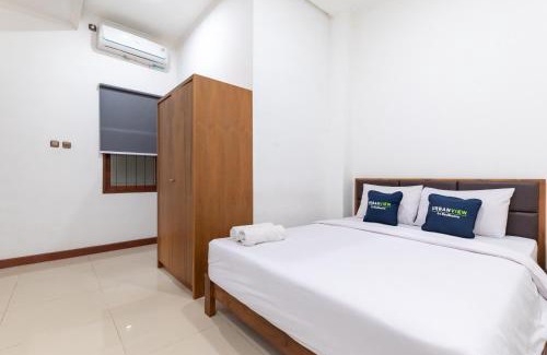 Sukajadi Hotel | Urbanview Hotel near Paris Van Java Mall