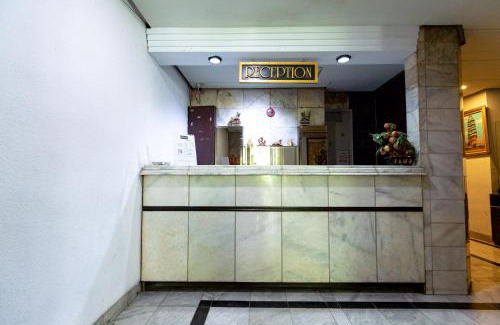 Chinatown Hotel | Urbanview Hotel P Residence Asemka