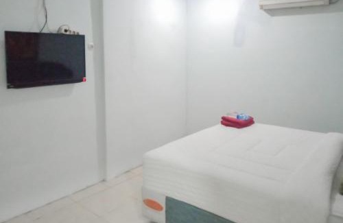 Cianjur Hotel | Urbanview Hotel Rio Life House Cianjur by RedDoorz
