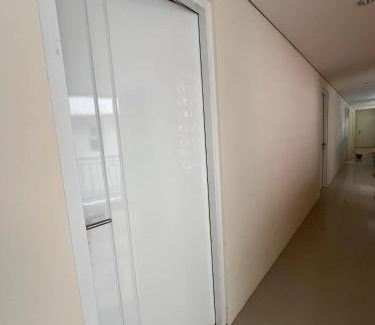 Solo City Centre Hotel | Urbanview Indria Inn Solo by RedDoorz