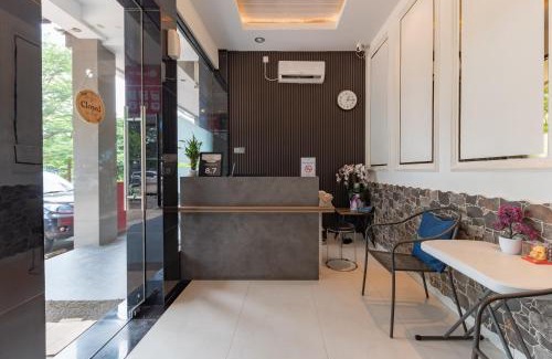 Tanjung Uncang Hotel | Urbanview Trans Hotel Batam by RedDoorz