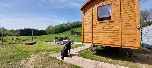 Kleinbreitenbach Other | Urlaub im Bauwagen