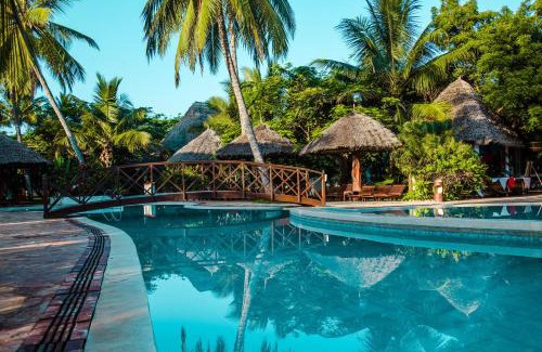 Uroa Resort | Uroa Bay Beach Resort