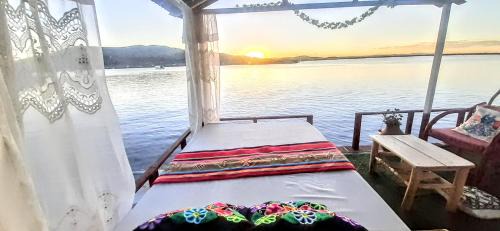 Puno Cabin | Uros Amaru Marka Lodge