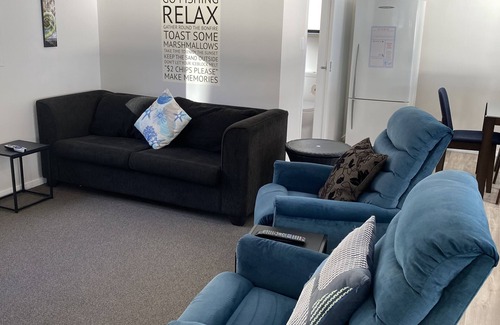 Whangarei Heads Cottage | Urquharts Bay Whangarei Heads Prime Location Beachfront