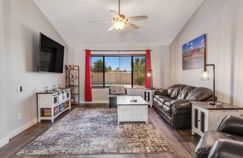 Alta Mesa Community Association House | 153 m² House ∙ 3 bedrooms ∙ 8 guests