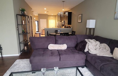 Greater Palm River Point CDC Condo | 156 m² Condo ∙ 2 bedrooms ∙ 4 guests