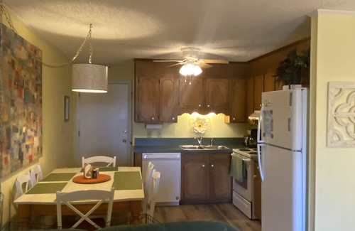 North Myrtle Beach Condo | Relaxing Family-Friendly gated Beach Condo