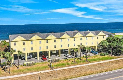 Bethune Beach Apartment | 74 m² Apartment ∙ 2 bedrooms ∙ 4 guests