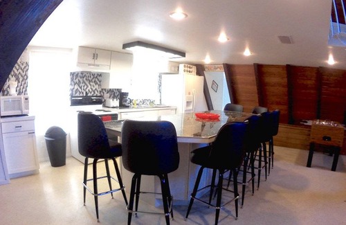 Ocean View Halifax Estates House | 251 m² House ∙ 6 bedrooms ∙ 16 guests