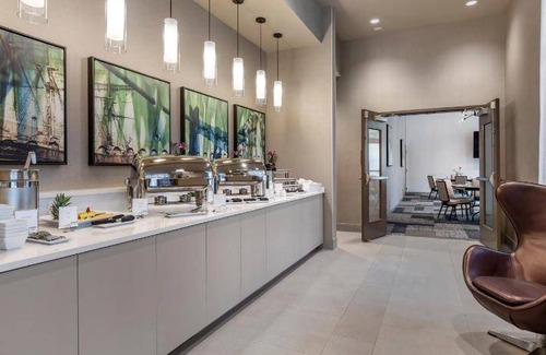 Old West Broad Neighborhood Hotel | 42 m² Hotel ∙ 127 guests