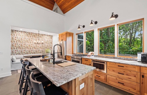Harbert House | Harbert House