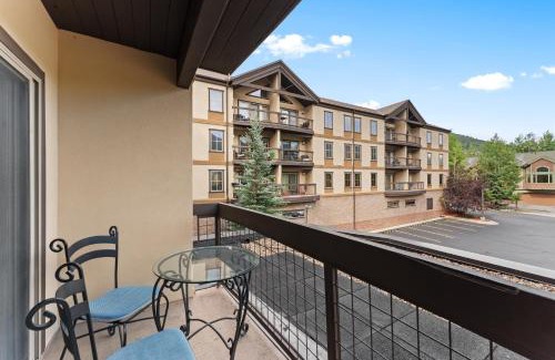 Keystone Apartment | Oro Grande 206 by Summit County Mountain Retreats
