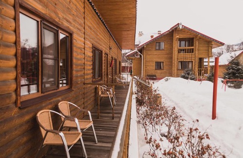 Novoabzakovo Hotel | Usadba Elovoe Hotel