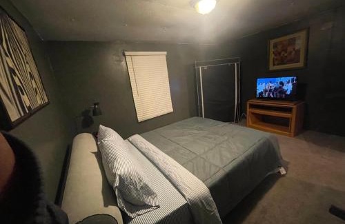 Drayton Plains Villa | USS Clarkston Home