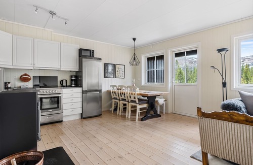 Mælem Apartment | UT782- Cozy 3BR flat Ski in/out Trysil