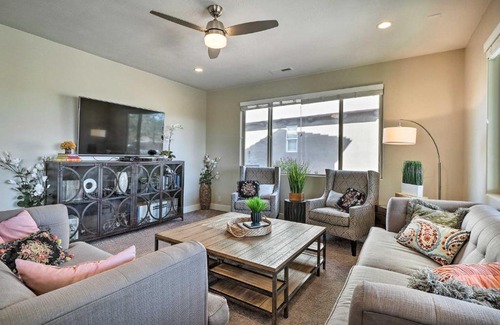 Santa Clara House | Utah Home with Pool and Hot Tub Access, Mtn Views!