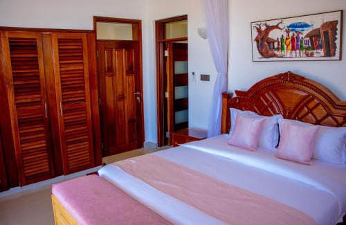 Central Kenya Coast House | Utulivu