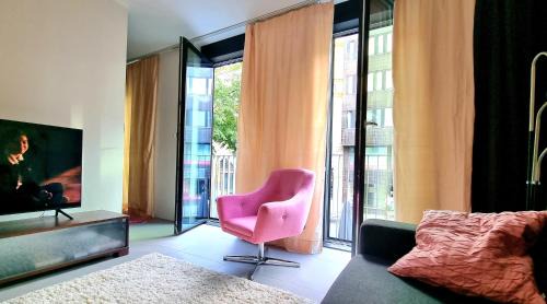 Tampere Apartment | Uusi, avara, saunallinen keskustakaksio
