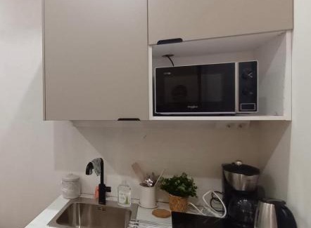 Oulu Apartment | Uusi miniasunto Hiukkavaarassa ilmaisella pysäköinnillä