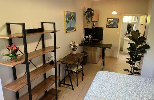 Mazargues Apartment | Uuuunnn