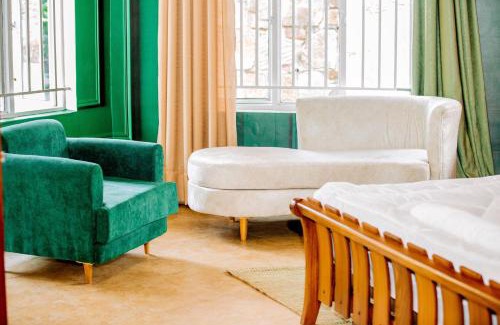 Kigali House | Uzeema Villa, Great for Big Families, Save More!