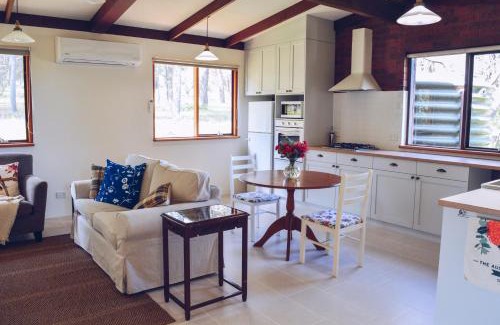 Altona House | UzuriBarossa