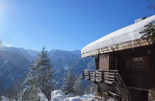 Ax-les-Thermes Ski Chalet | Véritable Chalet de Montagne, en Pleine Nature en Lisière de Station de ski
