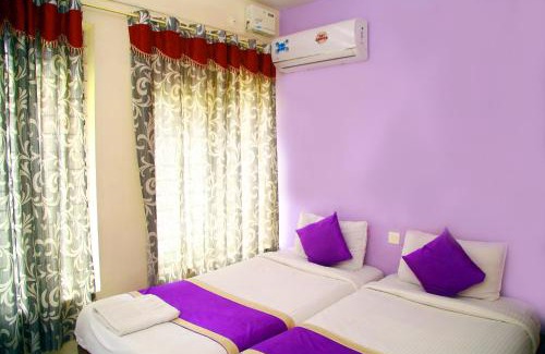 University of Kerala Senate House Campus Hotel | V bee Plaza