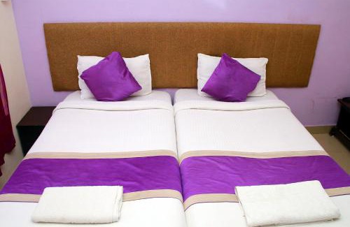 University of Kerala Senate House Campus Hotel | V bee Plaza
