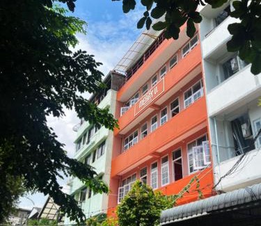 Chana Songkhram House | V Reserve at Merry V