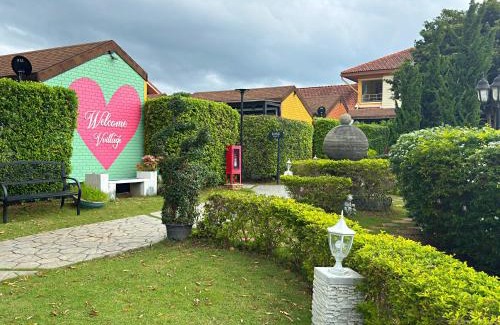 Muak Lek Hotel | V Village Hotel Saraburi