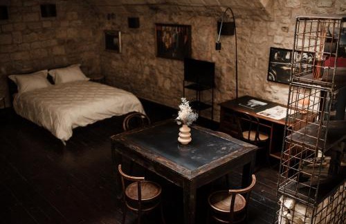 Molfetta Bed & Breakfast | V1 Loft - Luxury Suite con tetto di vetro a due passi dal mare