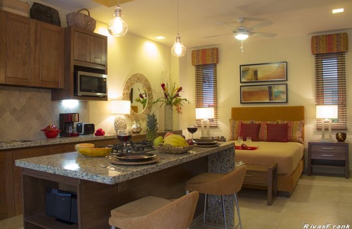 Amapas Condo | V177 Studio - Near Beach