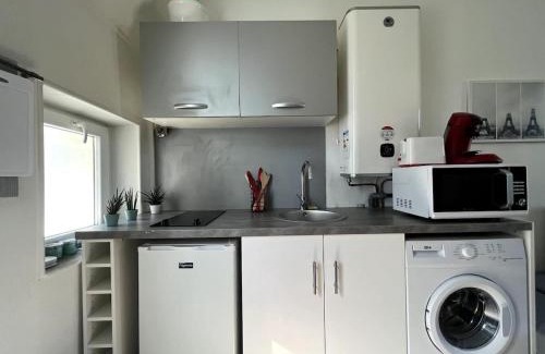 Villiers-sur-Morin Apartment | V2 Studio Proche Disney Village Nature