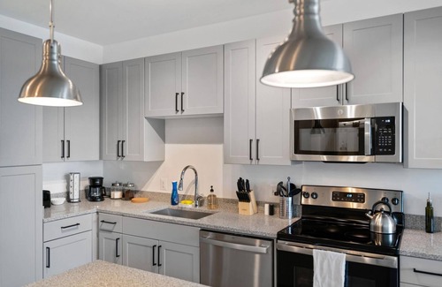 Woodbridge Apartment | VA - Viridium - Apt 662