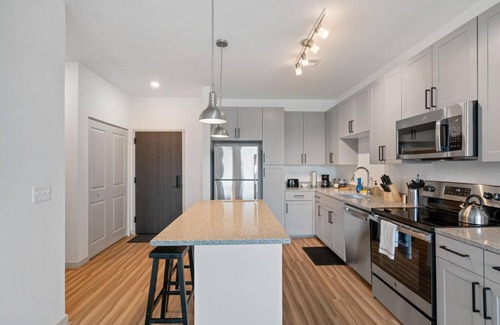 Woodbridge Apartment | VA - Viridium - Apt 662